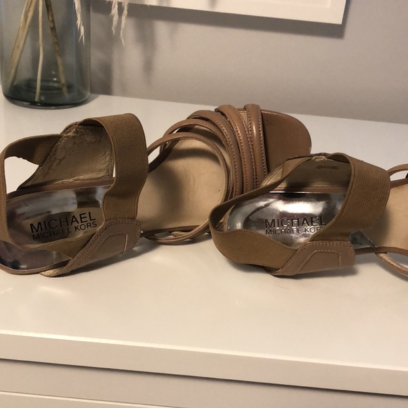 Pink/ Nude Micheal Kors Strappy High heels - Picture 4 of 4